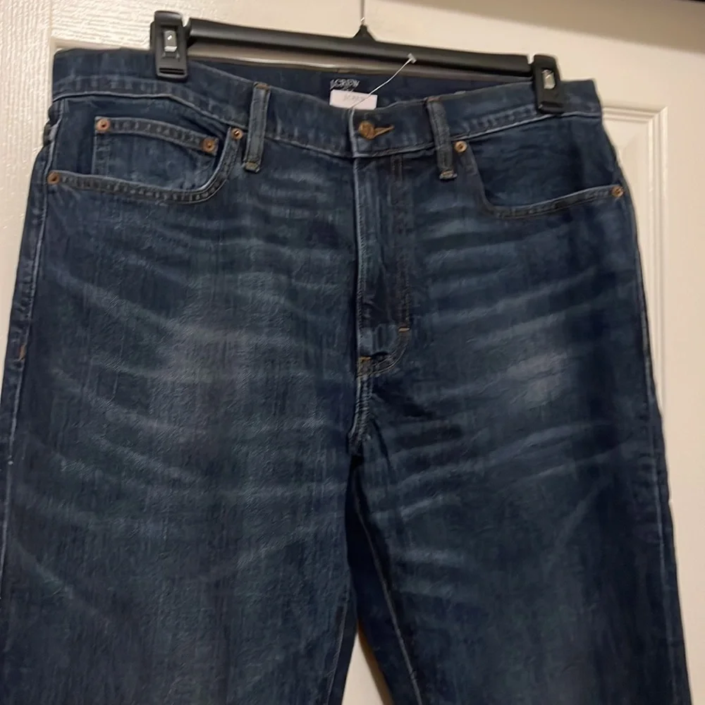 NWT J Crew Men’s Straight-fit jean in vintage flex